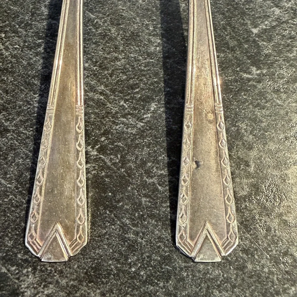 Antique Castle Silver Plate 7.75
